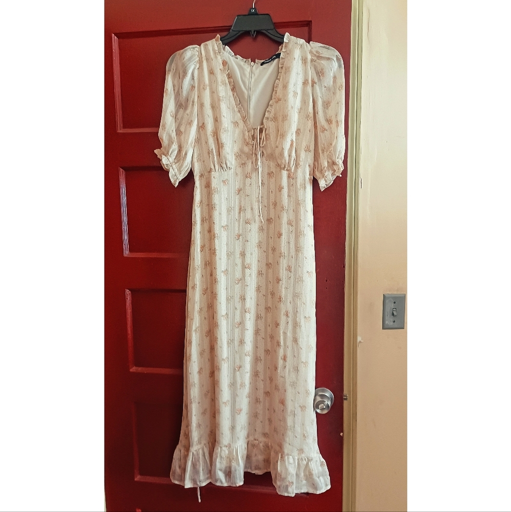 Floral V-Neck Dress with Puff Sleeves
